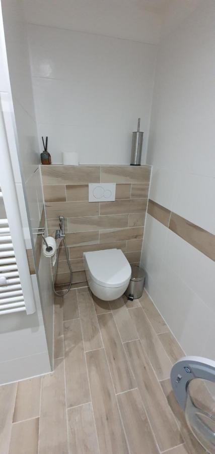 Apartmán Nerudovka D 104, Finská sauna, garážové stání Loučná pod Klínovcem Exteriér fotografie