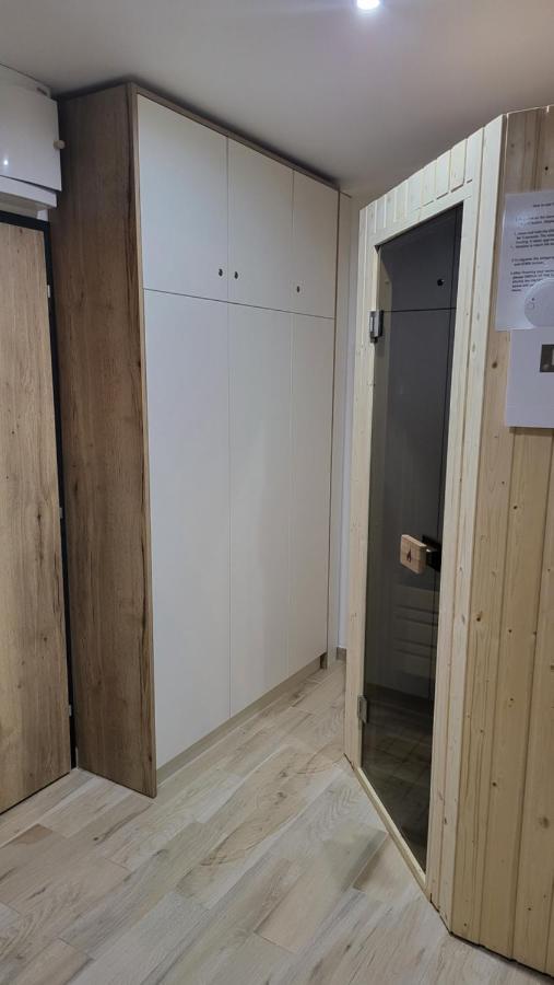 Apartmán Nerudovka D 104, Finská sauna, garážové stání Loučná pod Klínovcem Exteriér fotografie